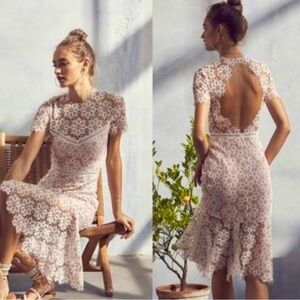 SAYLOR Lillie Lace Dress in Ivory and Blush NWT Size XSmall